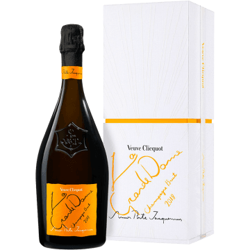 Veuve Clicquot La Grande Dame 2018 par Simon Porte Jacquemus